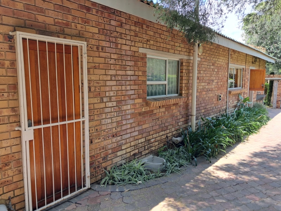 3 Bedroom Property for Sale in Riebeeckstad Free State